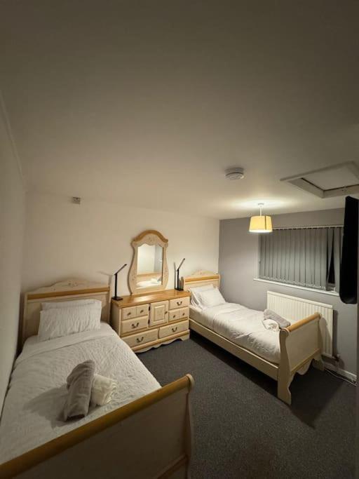 Cozy 3-Bed House In Leicester City Centre Extérieur photo